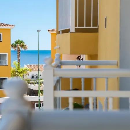 Playa San Juan Apartment *