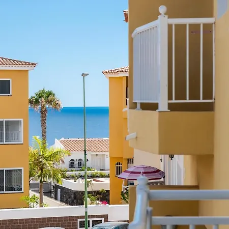 Playa San Juan 아파트 *