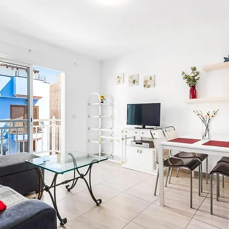 Playa San Juan Apartment